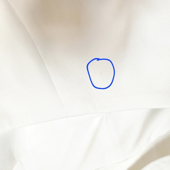 NWOT Lulus Posh and Flirty White Collared Cutout Sleeveless Romper Sz S - Picture 11 of 13